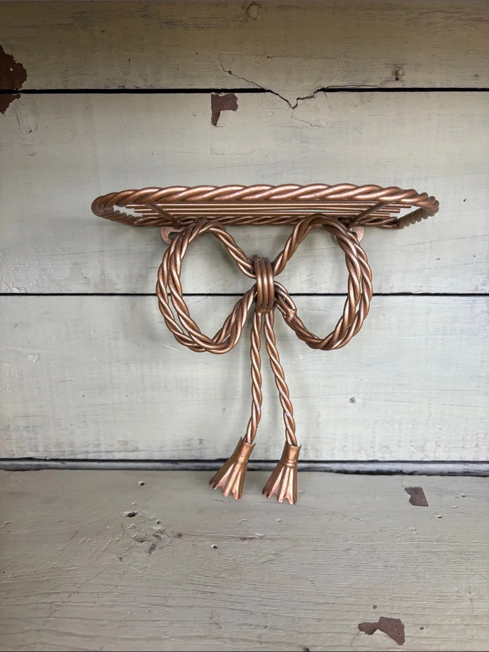 Vintage twisted rope bow shelf